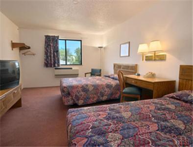 Super 8 By Wyndham Long Prairie Motel Quarto foto
